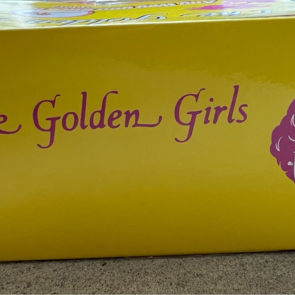 Golden Girls "Any Way You Slice It" Game - Picture 5 of 6